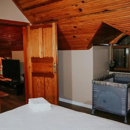 Base Detached With Warm Pool And Fireplace Sapanca