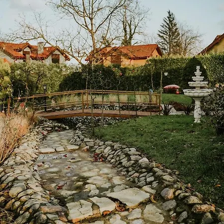 Base Detached With Warm Pool And Fireplace Sapanca