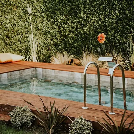 Villa Base Detached With Warm Pool And Fireplace *