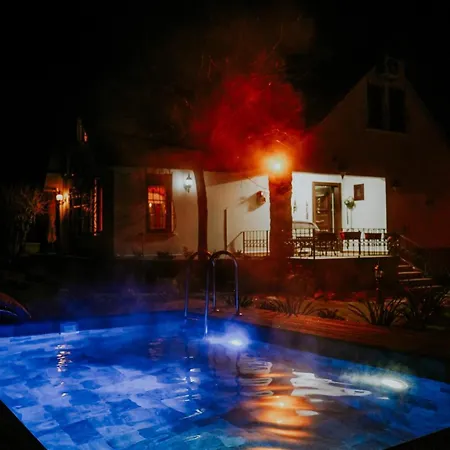 Base Detached With Warm Pool And Fireplace * Sapanca