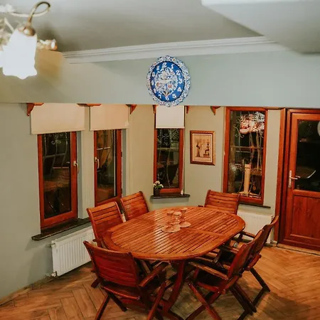 Base Detached With Warm Pool And Fireplace Villa *